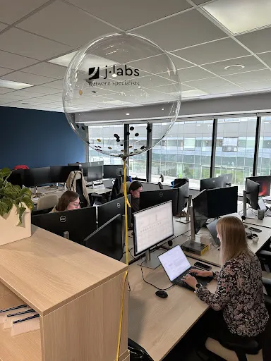 j-labs software specialists | Outsourcing projektów i specjalistów IT